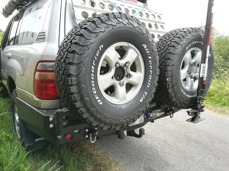 Купить Задний бампер с двойным креплением запаски Toyota Land Cruiser 100 98-04 F4X4