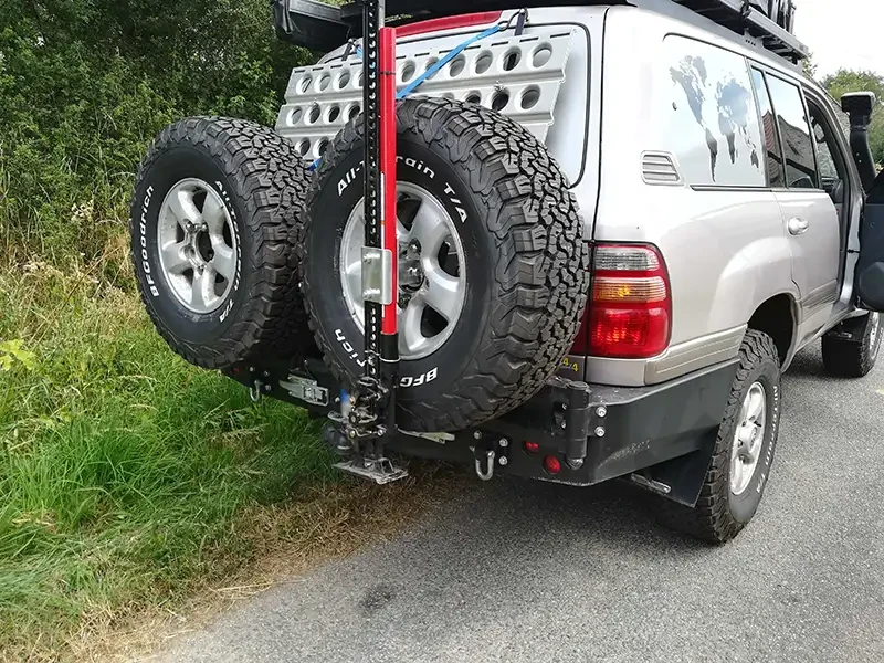 Купить Задний бампер с двойным креплением запаски Toyota Land Cruiser 100 98-04 F4X4