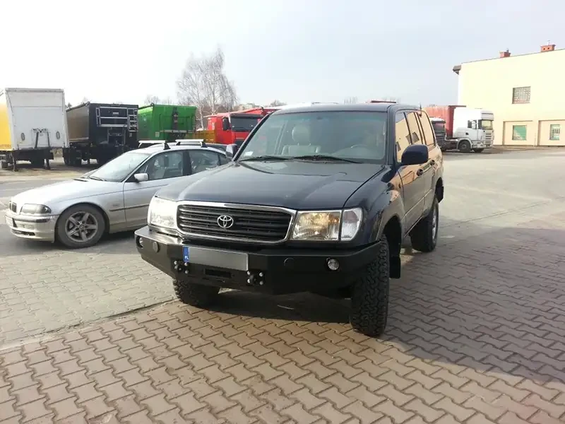 Купити Передній бампер для Toyota Land Cruiser 105 1998+ F4X4