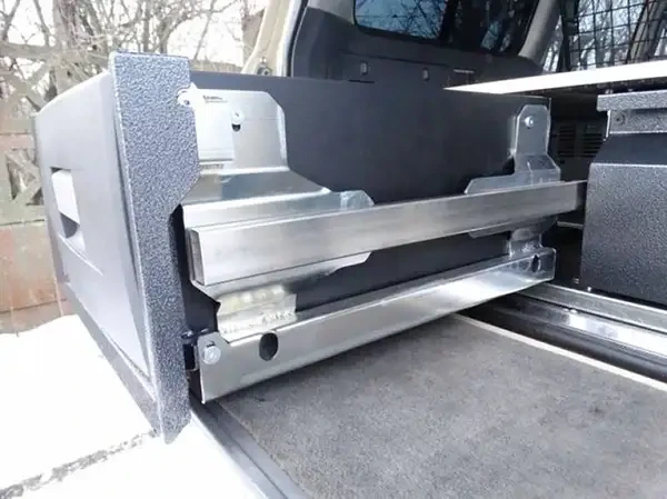 Buy Guide for the WAEOCO CD-30 Fridge for Toyota LC 100 F4X4