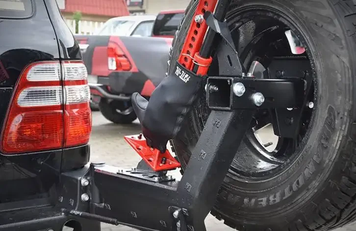 Купити Тримач домкрата hi-lift до кріплення запасного колеса F4X4 для Toyota LC 100 / 105 98-07