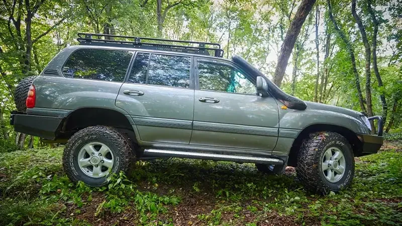 Купить Защитные пороги для Toyota Land Cruiser 100 дизель 98-07 F4X4