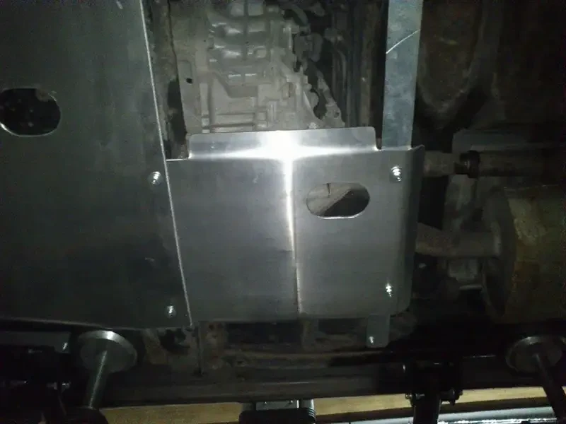 Купить Защита редуктора для Toyota Land Cruiser 100 бензин автомат 98-07 F4X4