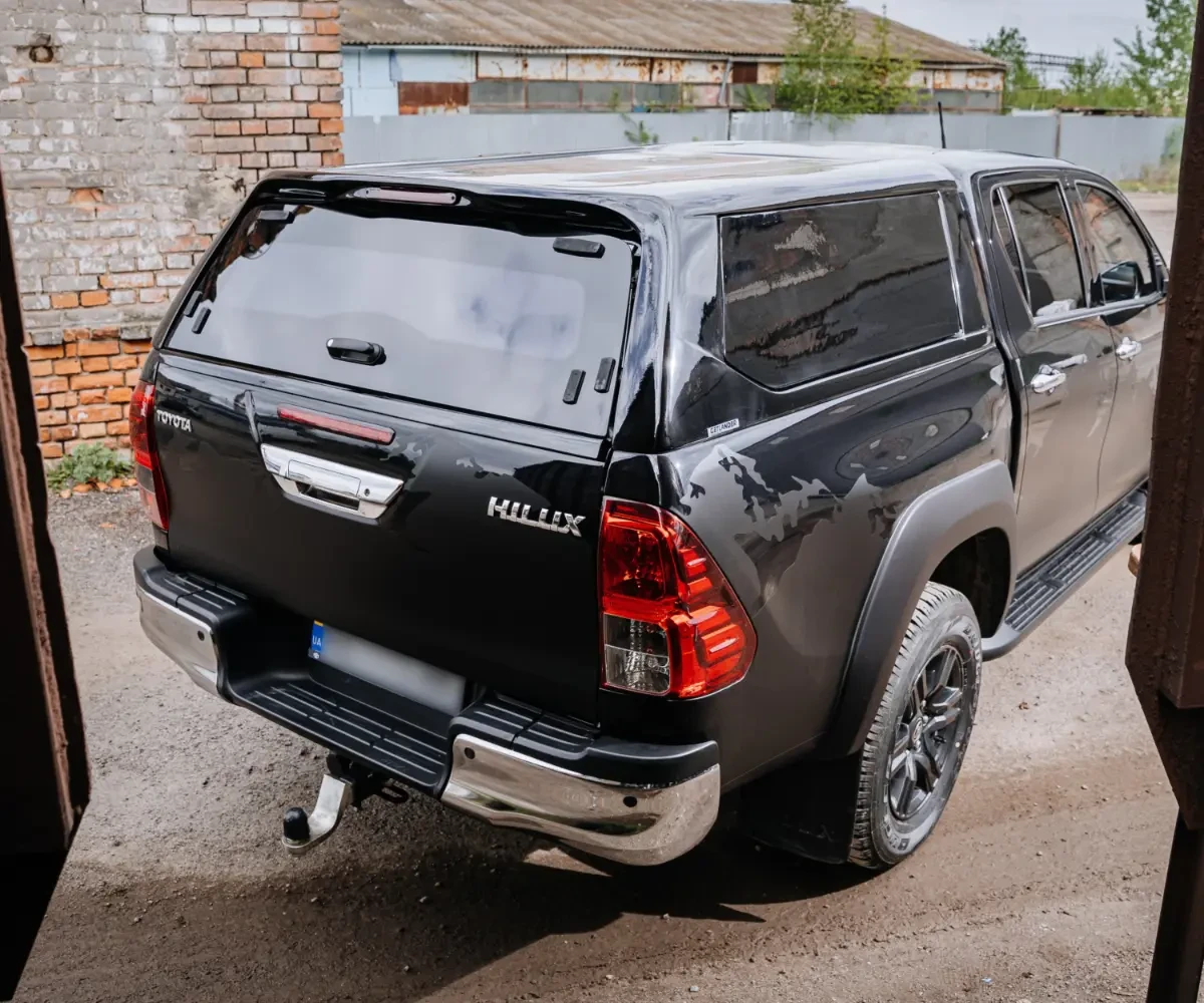 Buy Kung at Toyota Hilux 2015-2024 Getlander Commercial