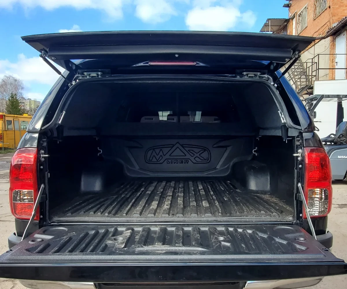 Buy Kung at Toyota Hilux 2015-2024 Getlander Commercial