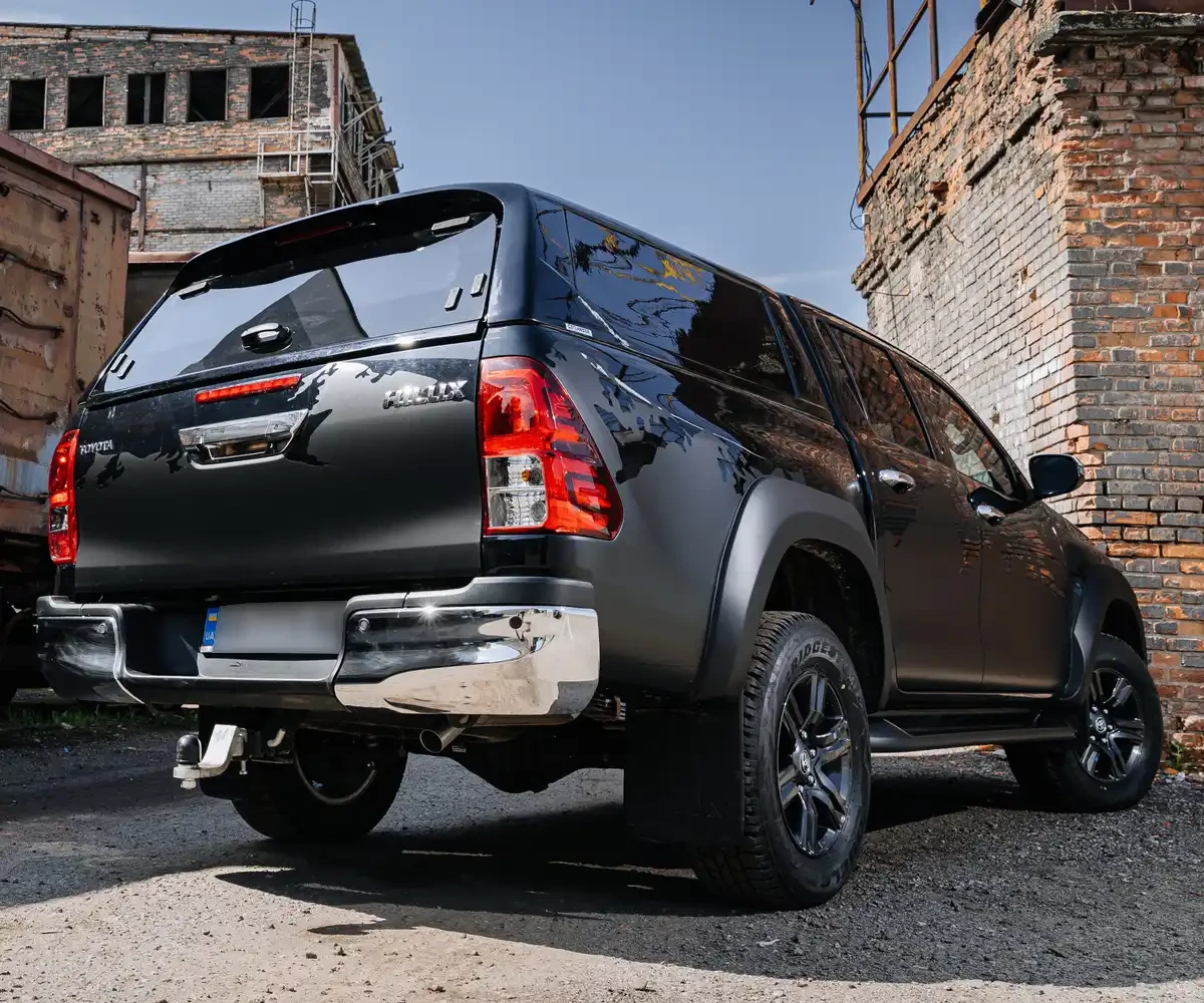 Buy Kung at Toyota Hilux 2015-2024 Getlander Commercial