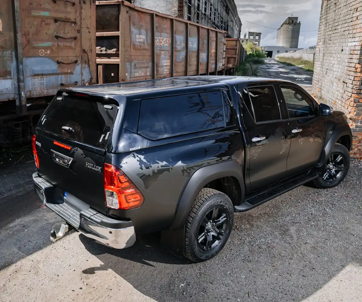 Buy Kung at Toyota Hilux 2015-2024 Getlander Commercial