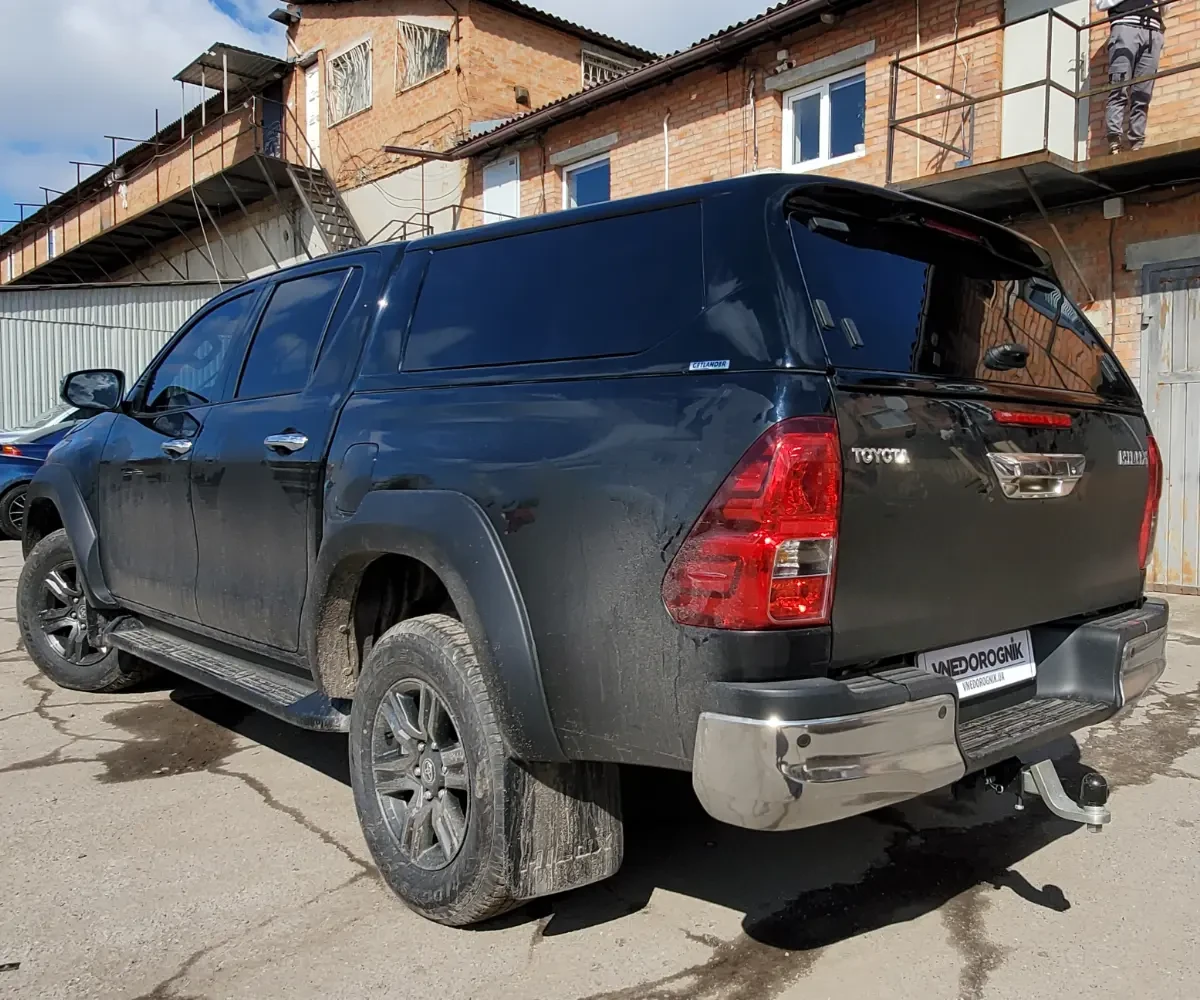 Buy Kung at Toyota Hilux 2015-2024 Getlander Commercial