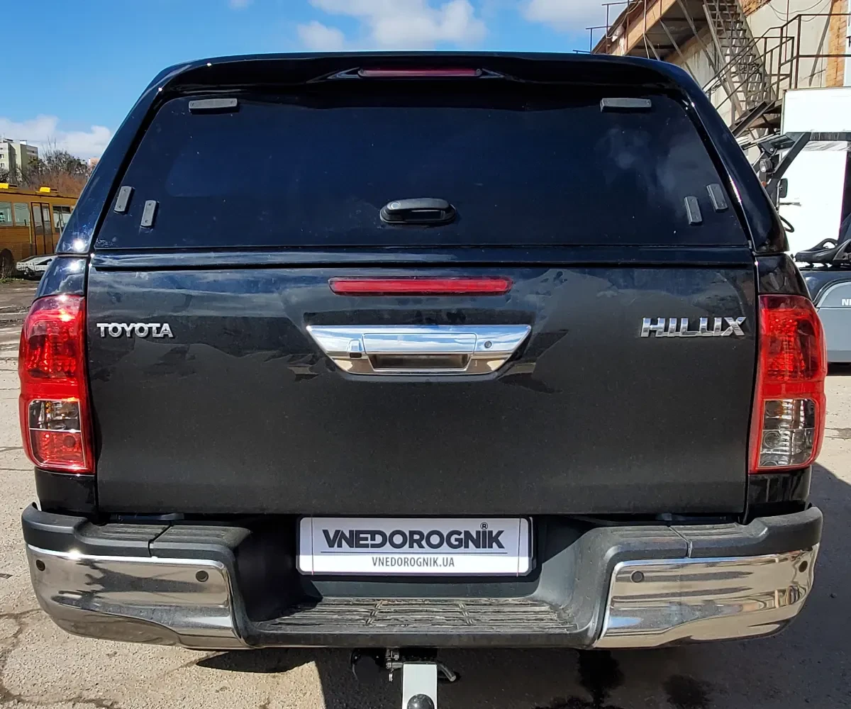 Buy Kung at Toyota Hilux 2015-2024 Getlander Commercial