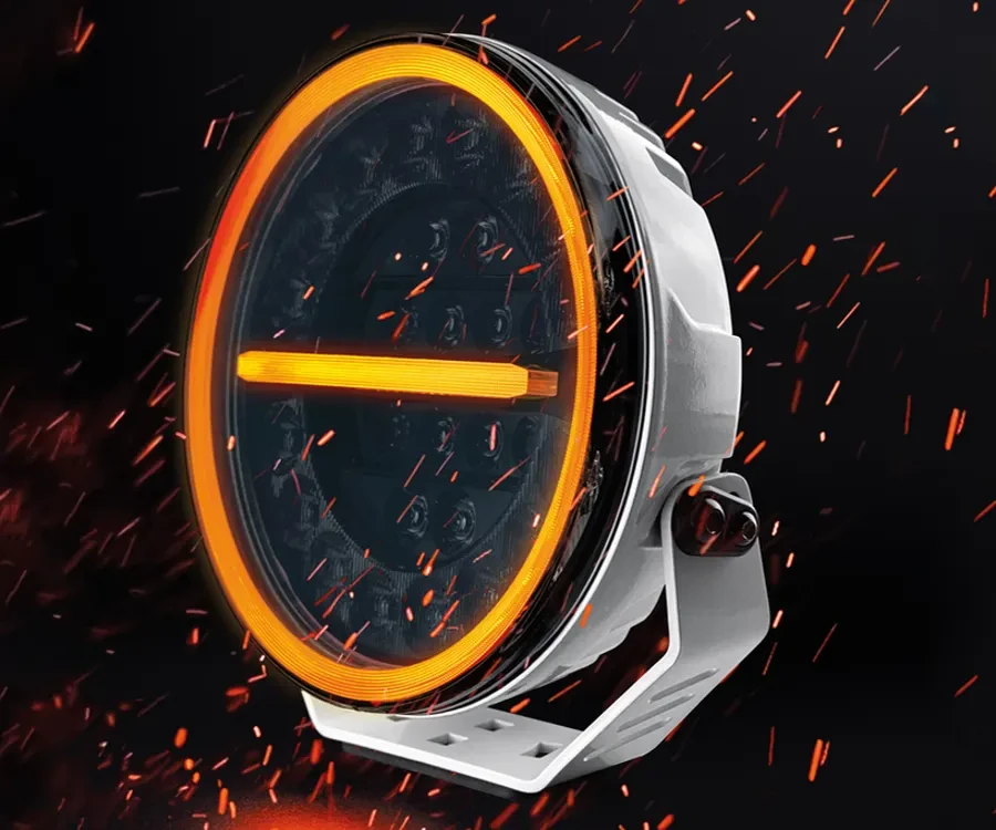 Buy Additional Farah of the Farry Firefly Pro 9 "White with ⬜️🟧 Overall Lights