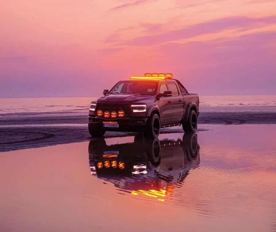 Buy LED Lighthouse Strands Ambra 🟧 with a magnetic fastening