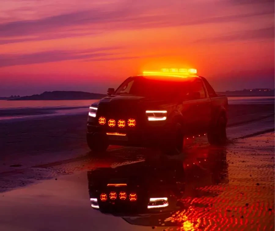 Купити Світлова панель на дах Strands Warning light bar 1076,4 mm