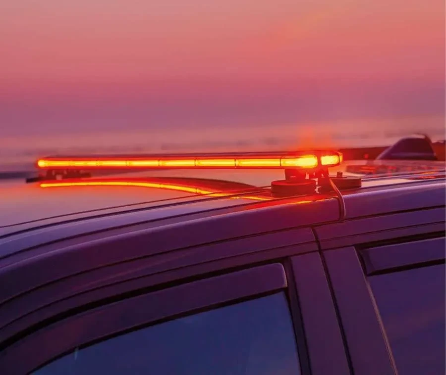 Купити Світлова панель на дах Strands Warning light bar 1076,4 mm