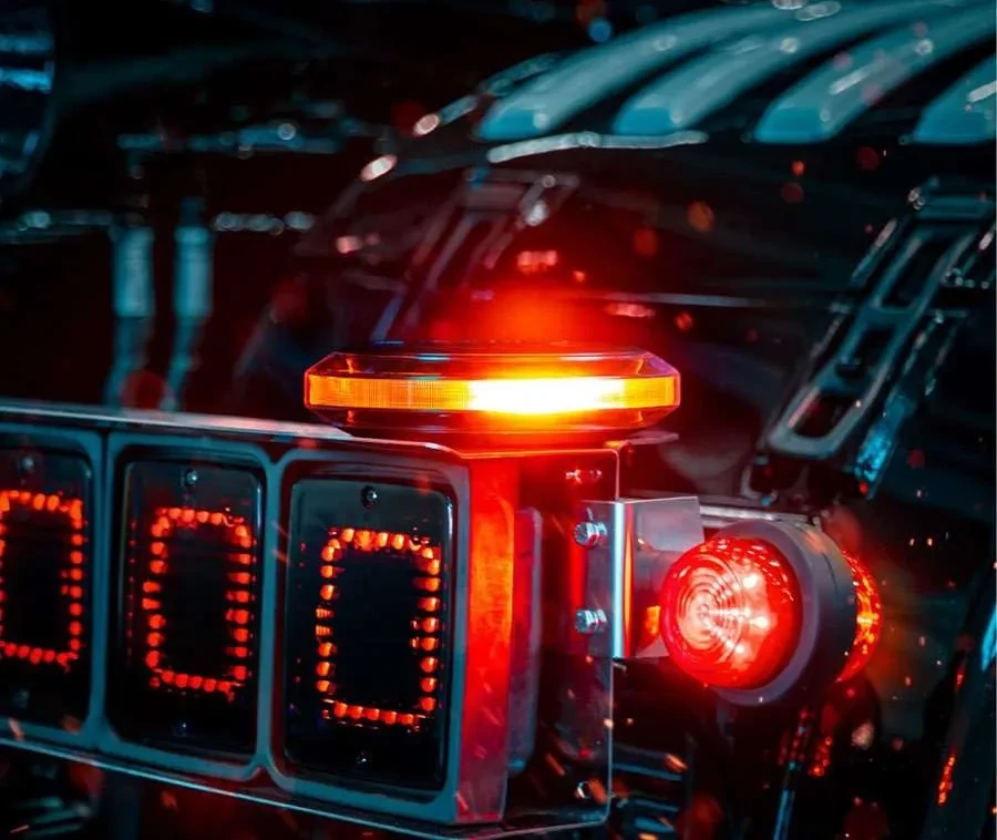 Buy LED Lighthouse Strands Firefly Glow 140mm 🟧 with a stationary mount