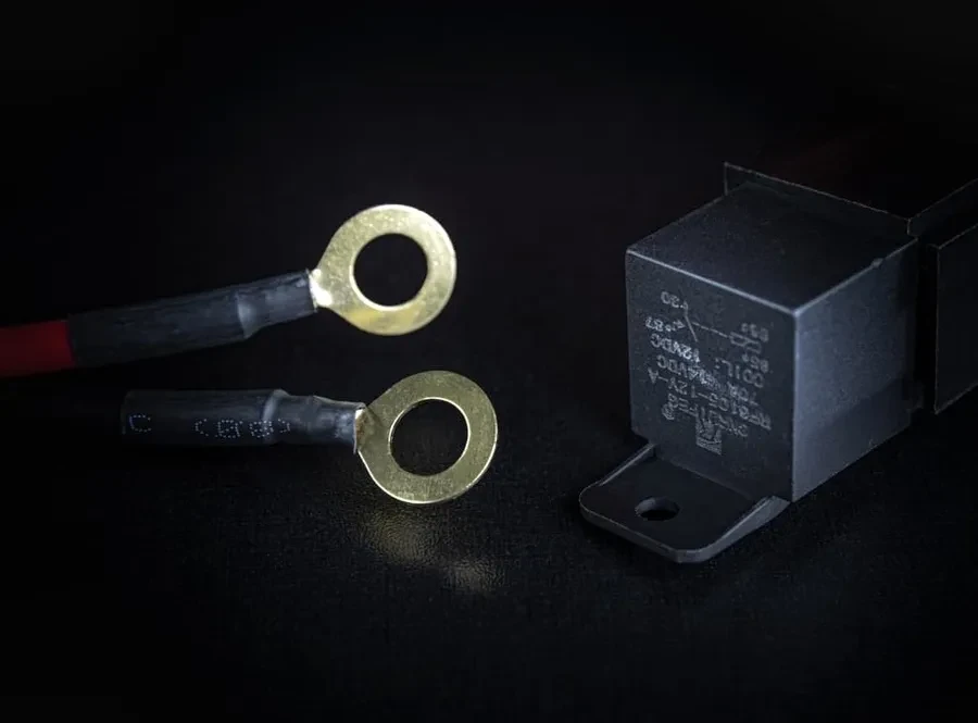 Купити Проводка Strands Siberia для 1 фари 30A, 360W, роз'єм DT 12V