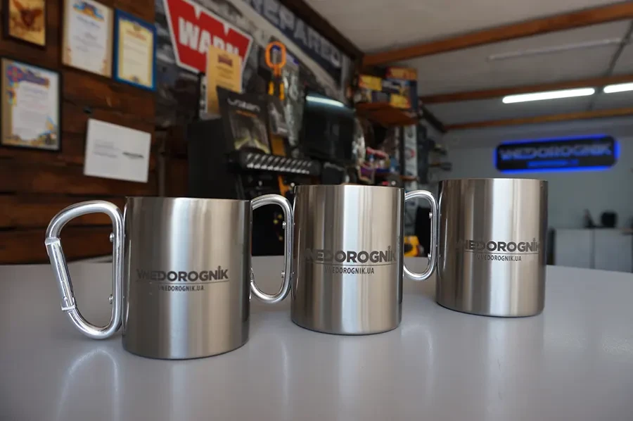 Купить Кружка металлическая Vnedorognik с карабином 300 мл