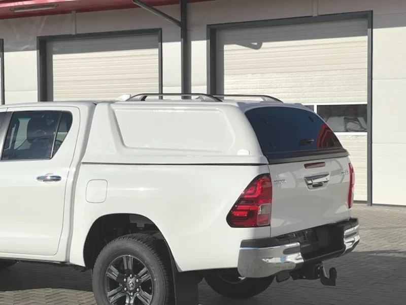 Купить Кунг на Toyota Hilux 2016+ без окон - Maxliner Maxtop 3 Cargo черный 218