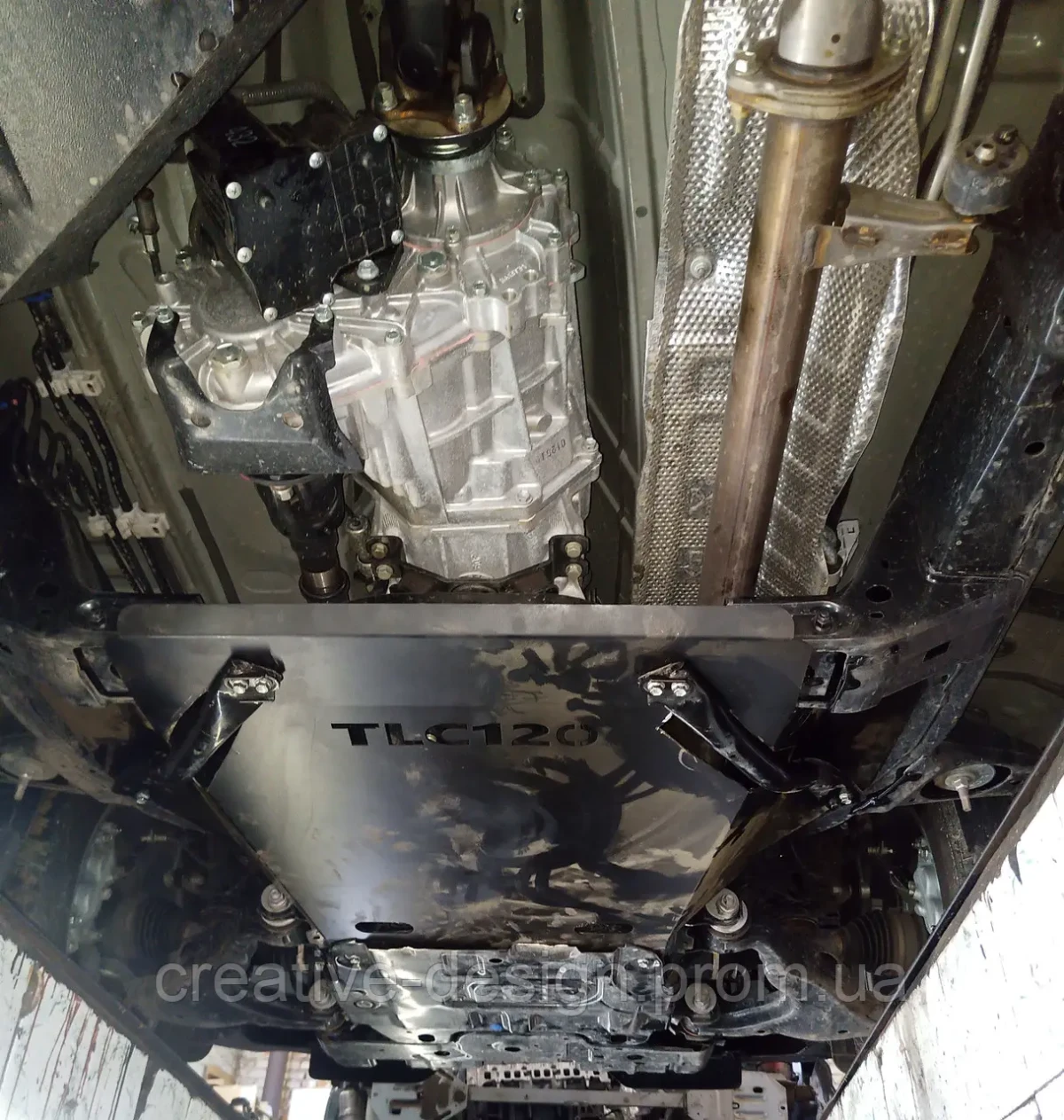 Buy Protection of the checkpoint and handouts for Toyota Land Cruiser Prado 150 from 2018