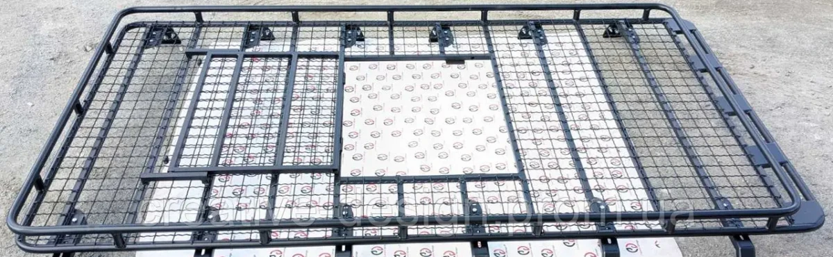 Buy Luggard Expeditionary Creativegarage Warrior 1,0 with open hatch, without fastenings 2425x1325x100 mm