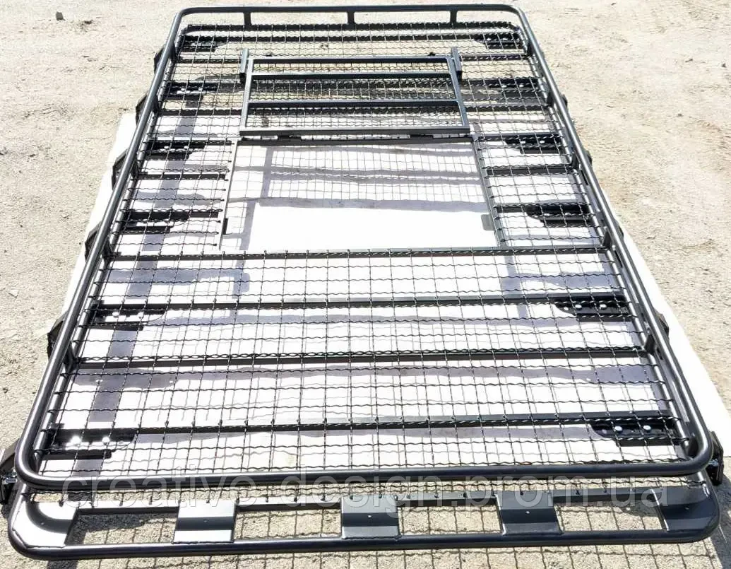 Buy Luggard Expeditionary Creativegarage Warrior 1,0 with open hatch, without fastenings 2425x1325x100 mm