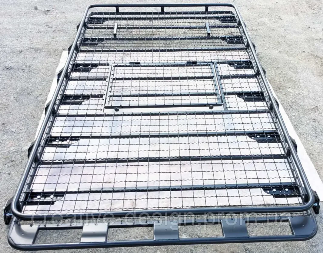 Buy Luggard Expeditionary Creativegarage Warrior 1,0 with open hatch, without fastenings 2425x1325x100 mm