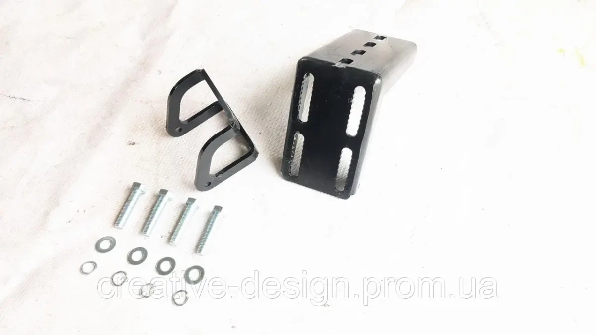 Buy Enhanced Creativegarage Expeditional Lower Bracket on Mitsubishi Pajero Sport railings