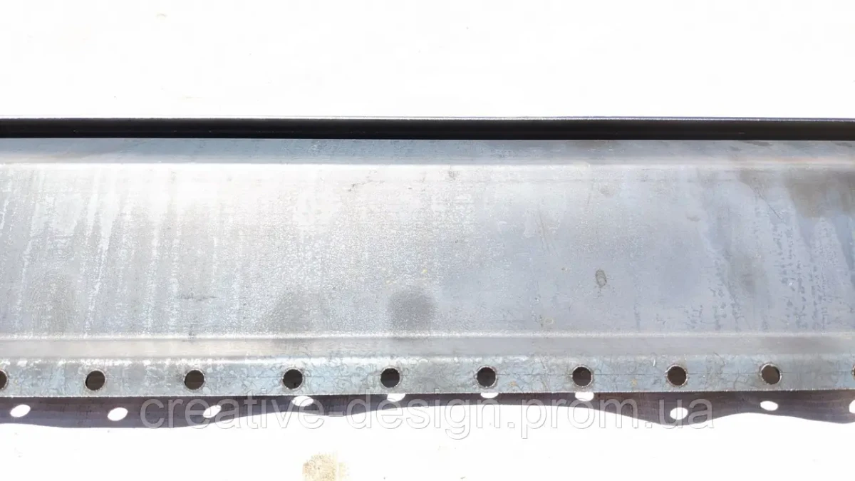 Купить Порог усиленный ремонтный 2мм CreativeGarage для Нива ВАЗ 2121-21217