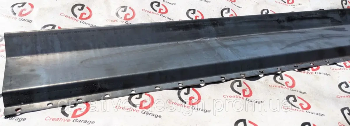 Купить Порог усиленный ремонтный 2мм CreativeGarage для Нива ВАЗ 2121-21217