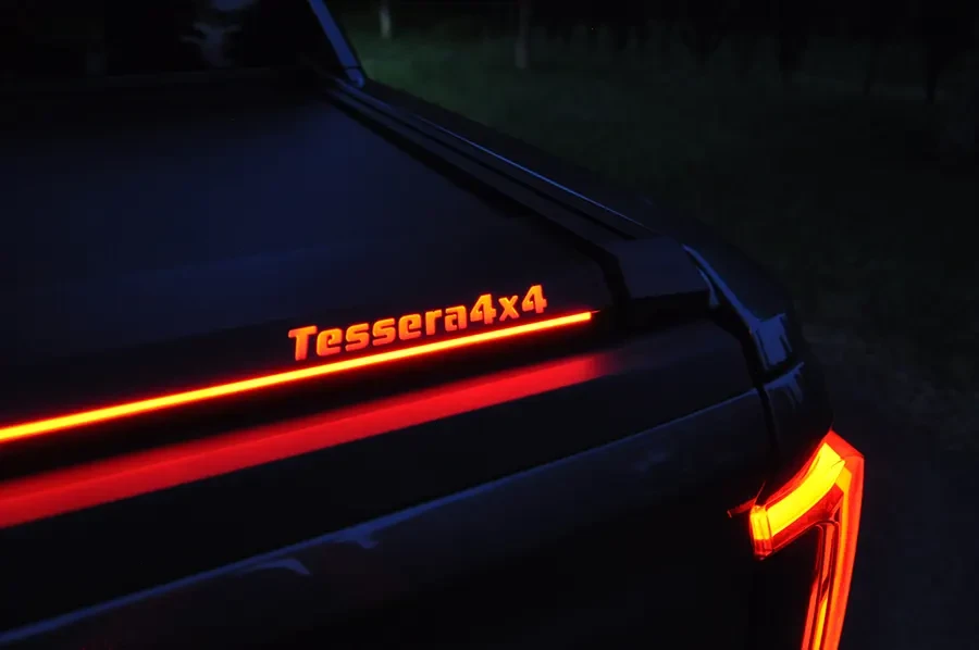 Buy Roll for Volkswagen Amarok Life/Style 2023+ Tessera Roll+ (Basic+ E-Kit)