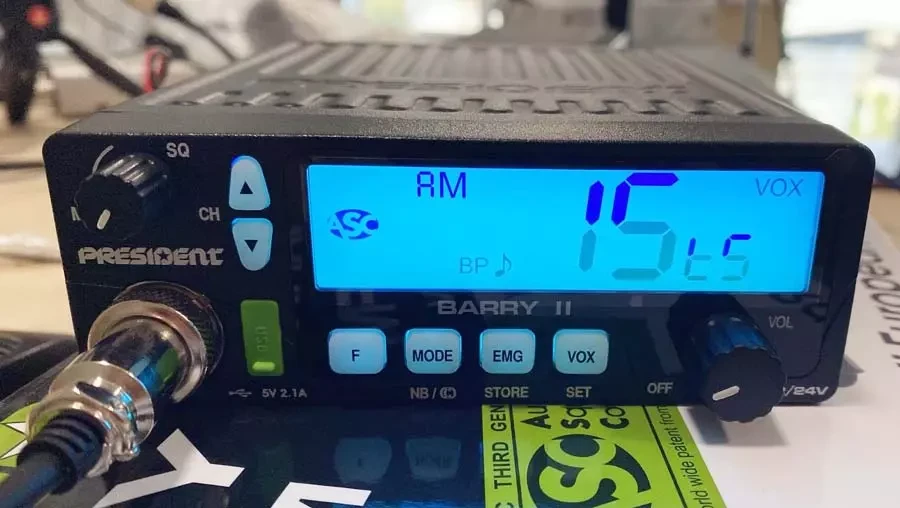 Купить Автомобильная Си-Би Рация President Barry II AM/FM 12/24V TXPR022