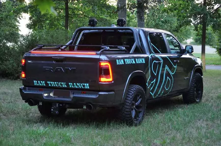 Купити Ролет для Dodge Ram 1500/1500 TRX/1500 CLASSIC 2019+ 6.4' Tessera Roll+ (Basic)