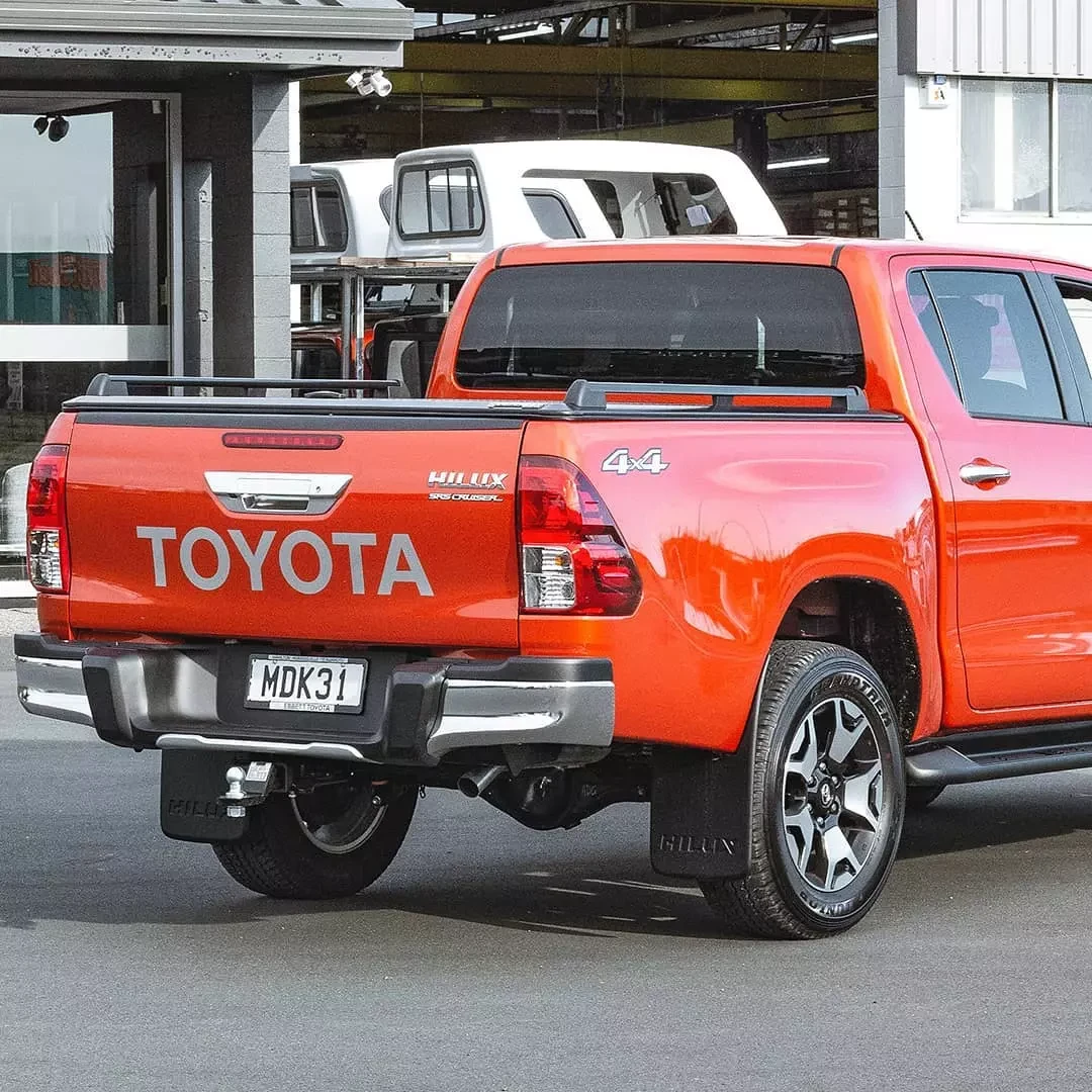 Buy Roll Electric on Toyota Hilux 2015+ from EGR