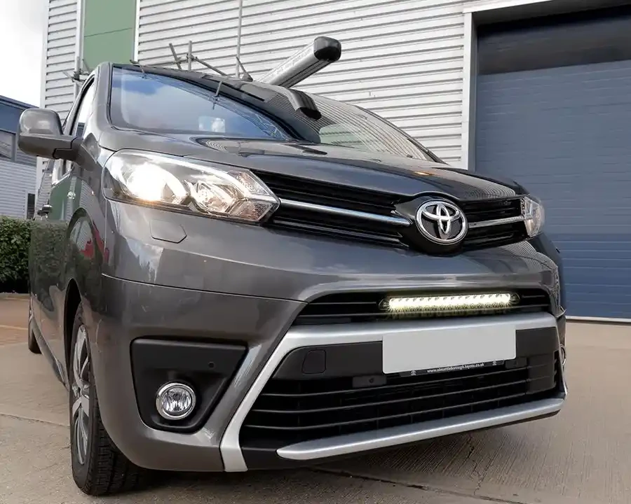 Купить Комплект оптики на Toyota Proace от 2016 с креплением на бампер - LAZER VIFK-PROACE