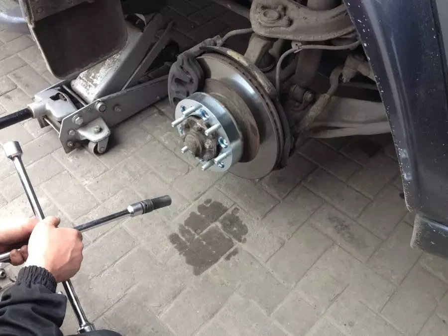 Купити Розширювачі колісних ступиць Hofmann 23 мм алюм Mitsubishi Pajero V60/90/Sport/L200 06+ SPV A06 V60 23