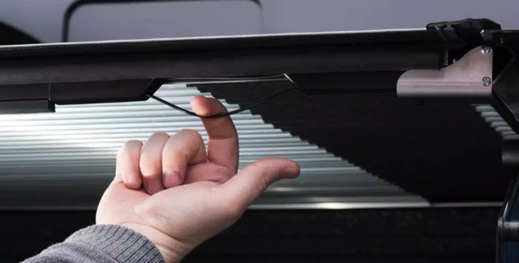 Купити Ролет Revolver Х2 від BAK для Dodge Ram 1500 (2009-2022)