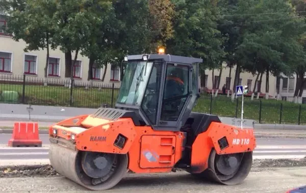 Купити Світлодіодний маяк Стріла 16LED-12V / 24V-Y жовтий з стаціонарним кріпленням