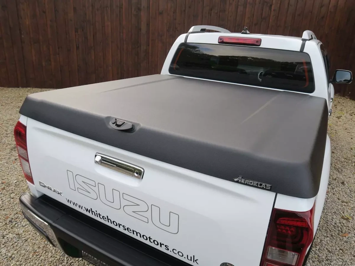 Buy AVIATOR AEROKLAS Body Lid for Isuzu D-Max 2016+