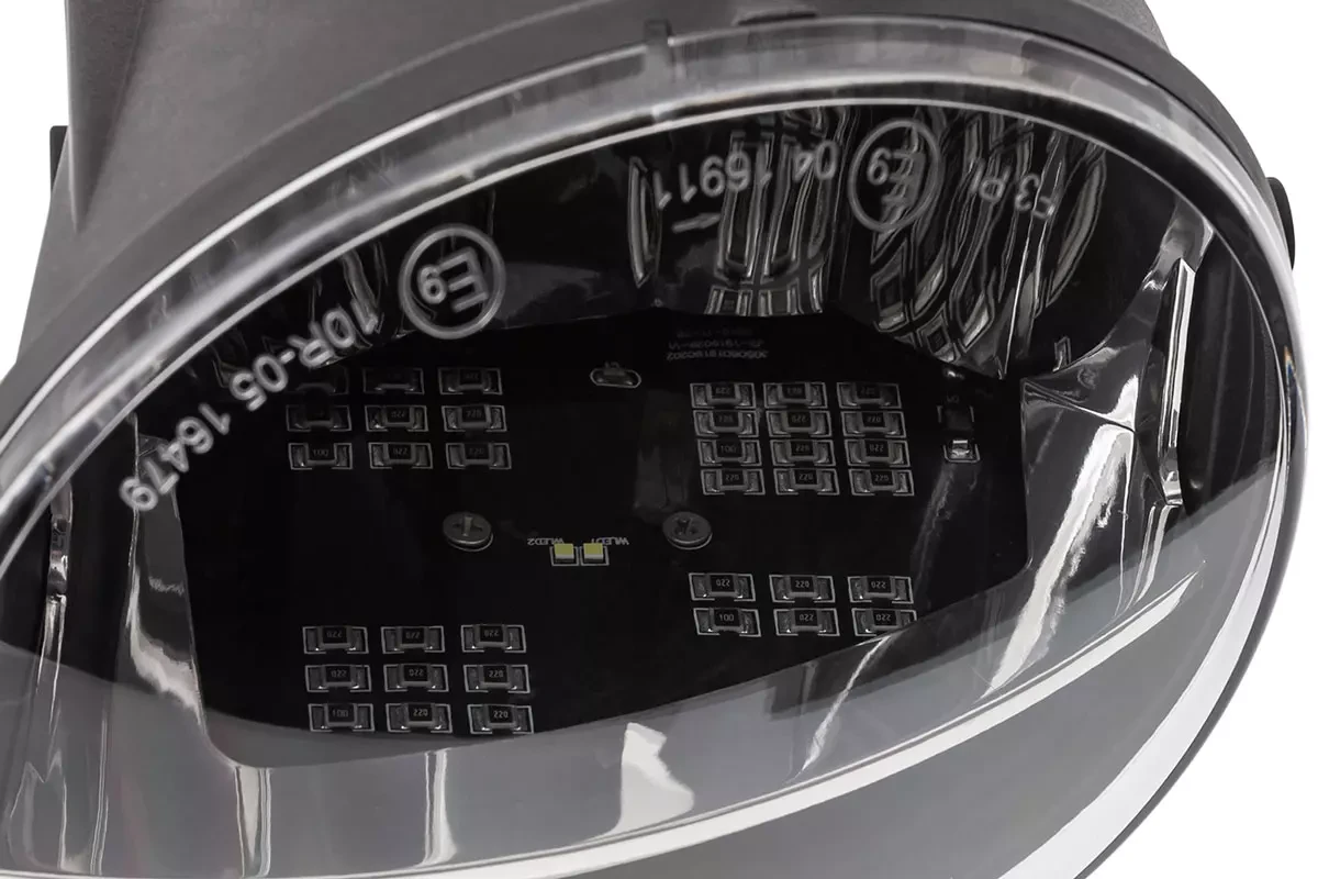 Buy Built -in LED Antitums Large ARB 3500910