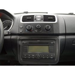 Купити Мультимедійна система Gazer T6510-T5/L до Skoda Octavia, Fabia 2, Universal