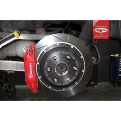 Купити Гальмівна система задня BREMBO Gran Turismo для Cadillac Escalade 15+ 2H2.9003A2