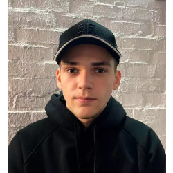 Buy Vnedorognik man's cap is black