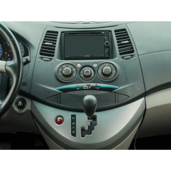 Buy Gazer T6509-NA Multimedia System to Mitsubishi Grandis 1 2003-2011