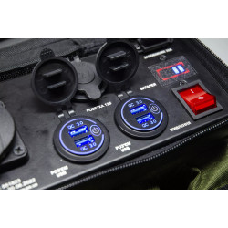 Купити Зарядна станція Bandera Power 225S 830 Вт/год 225 000 мАг зі швидкою зарядкою