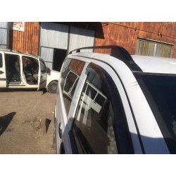 Купить Рейлинги черные Skyport (сплошной метал) Длинная база (EXTRALONG) для Mercedes Viano 2004-2014 гг