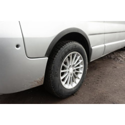 Купить Накладки на колесные арки (4 шт, черные) 2001-2007, черный металл для Nissan Primastar