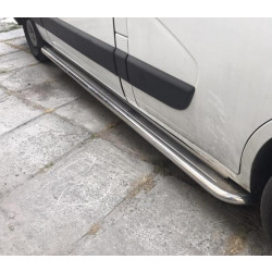 Купити Бокові пороги Premium (2 шт., Нерж.) 60 мм, середня база для Renault Master 2011-2023 рр