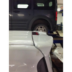 Купити Спойлер (під фарбування) для Ford Connect 2014-2021 рр