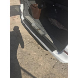 Купить Накладка на задний бампер с загибом (DDU, пластик) Глянцевая для Mercedes Vito W639 2004-2014 гг