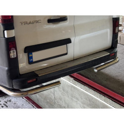 Купити Задні куточки (2 шт., нерж) для Nissan NV300/Primastar 2016-рр