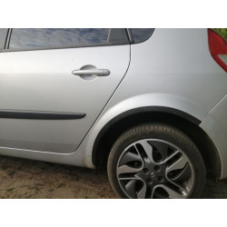 Купити Накладки на арки (4 шт, чорні) для Renault Scenic/Grand 2003-2009 рр